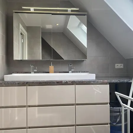 In Near Marina Apartamento